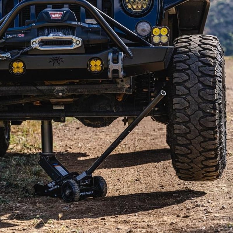 Pro Eagle 1.5 Ton Big Wheel Off Road Jack - Talon