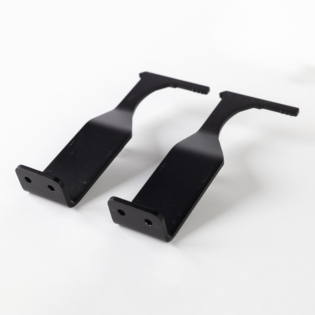 Roam 128L Rigid Mounts