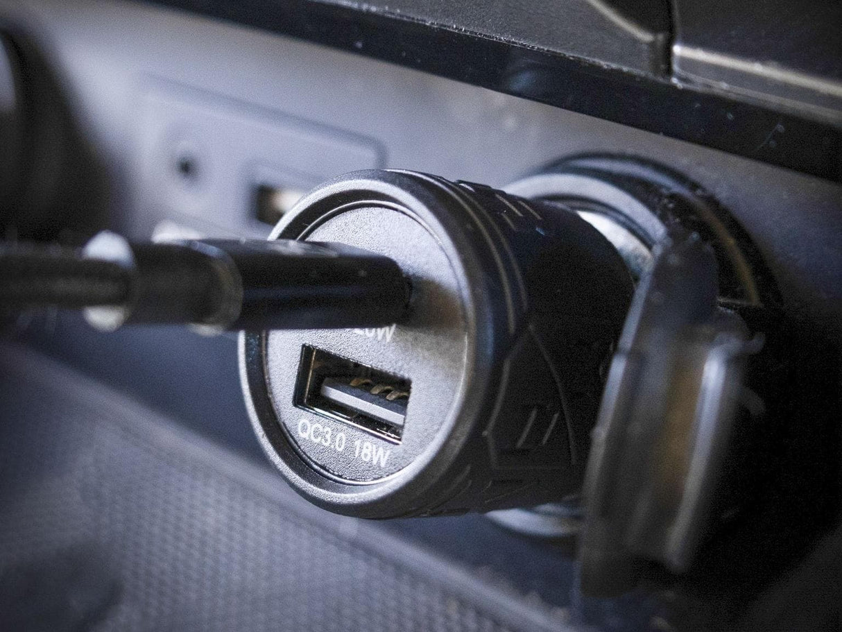 Mob Armor Voltage Series 38W Dual USB Car Charger