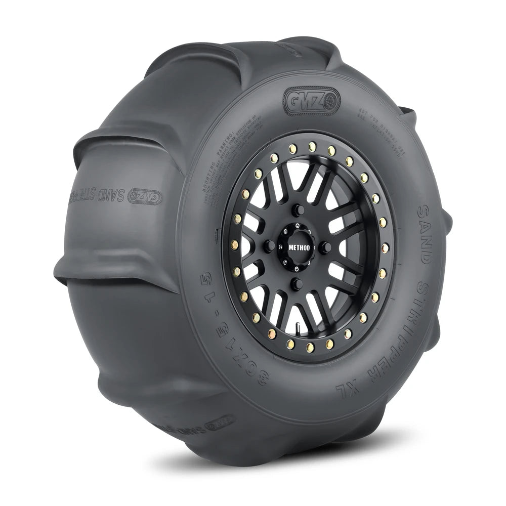 Method 406 UTV Beadlock Matte Black + Sand Stripper Rear 10 XL 30