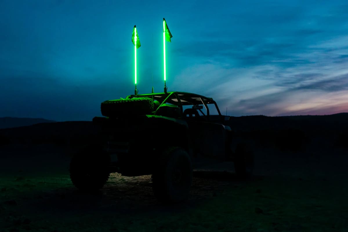 5150 Whip Platinum Hyper Color Whips