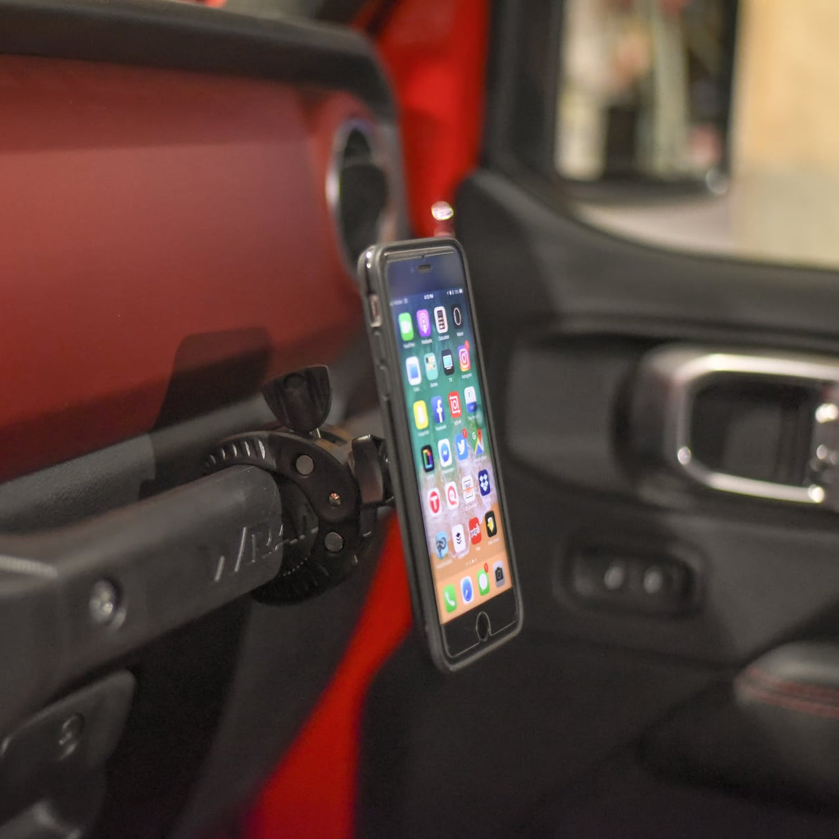 Mob Armor MobNetic Claw