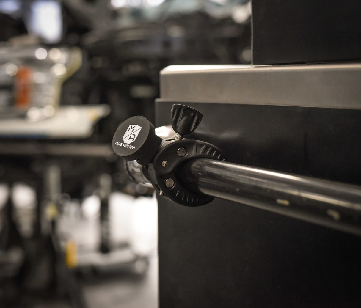 Mob Armor MobNetic Claw