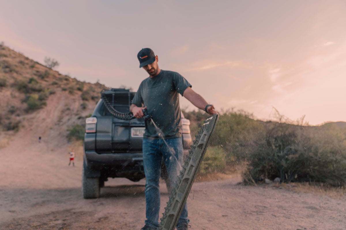 Roam 8.5 Gallon Electric Pump Tank & Traction Board Mount