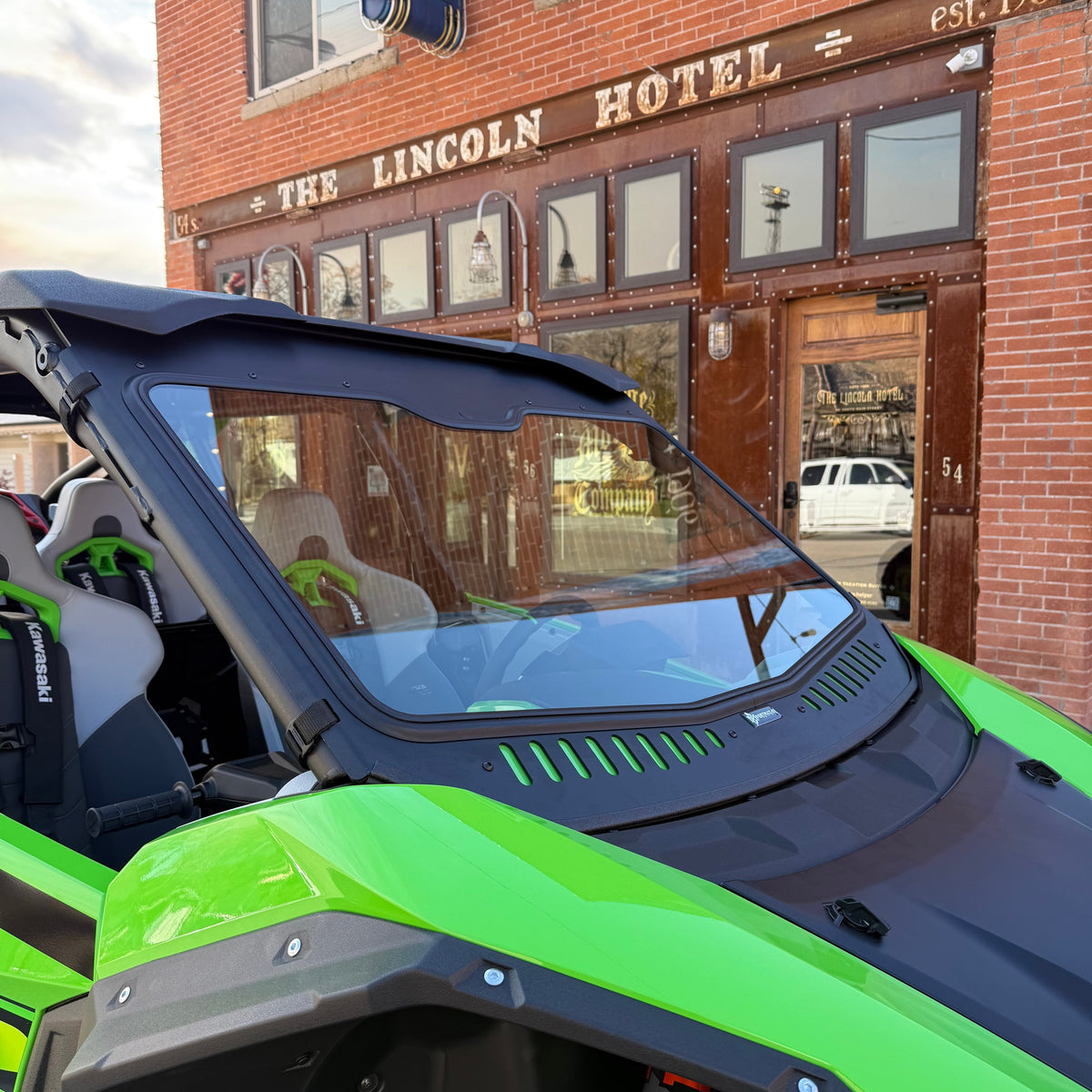 Bent Metal '26+ Kawasaki Teryx H2 Vented Glass Windshield
