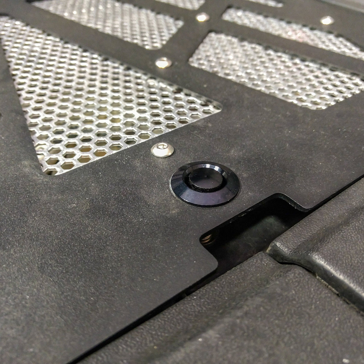 DRT RZR XP 1000 2014-21 And 2016-21 Turbo Vented Engine Cover