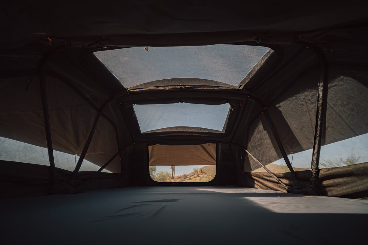 Roam Vagabond 2.0 Rooftop Tent