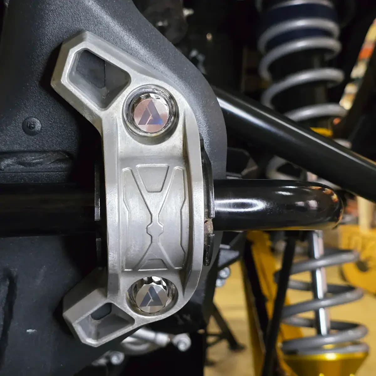 AVID Racing Can-Am Maverick R Rear Sway Bar Titanium Hardware Kit - 22 PCS