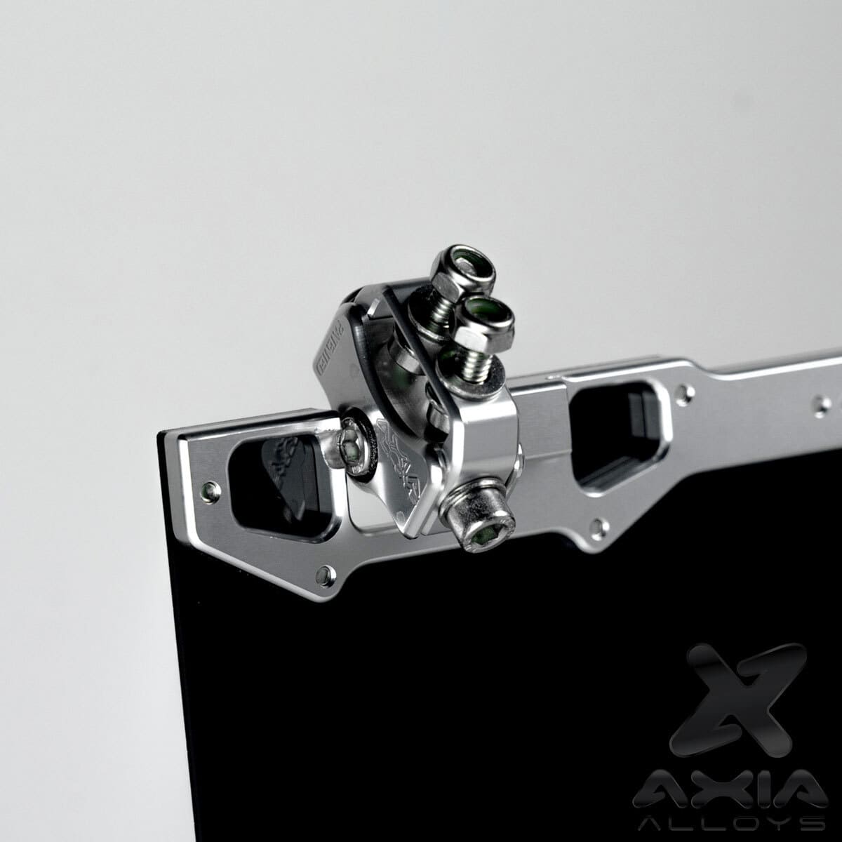 Axia Alloys 12″ x 8″ Narrow Mount Solid Black Shield Sun Visor