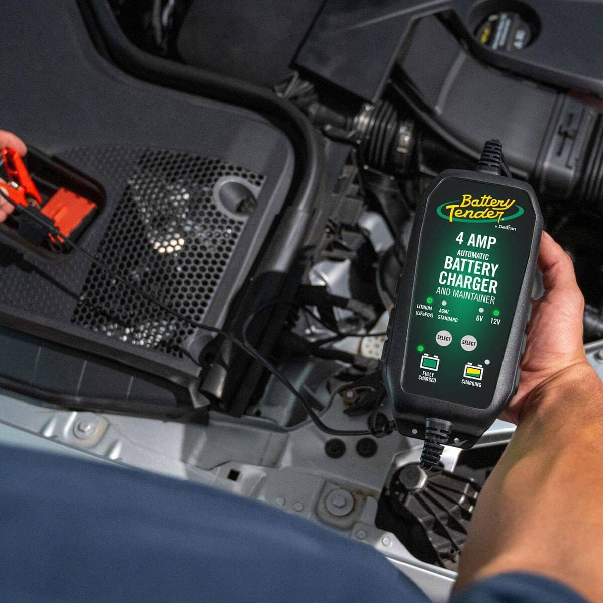 Battery Tender 4 AMP 12V/6V Switchable Battery Charger