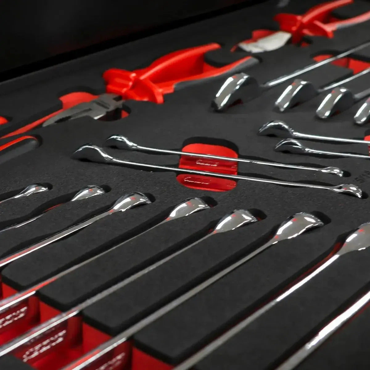BoxoUSA Metric and SAE UTV Tool Set 258 Piece w/ 5 Drawer Hand Carry Tool Box Pro