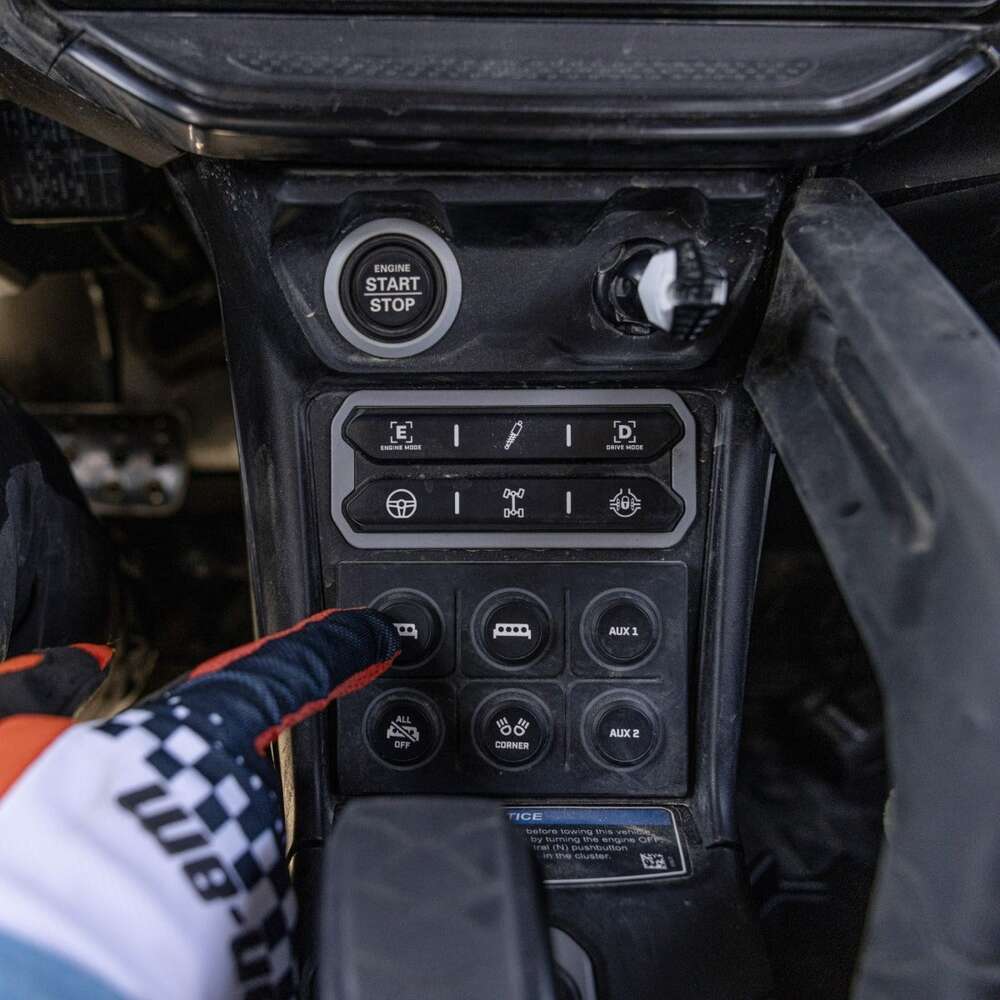 BRP '24-'25 Can-Am Maverick R Smart Control Center - ACM