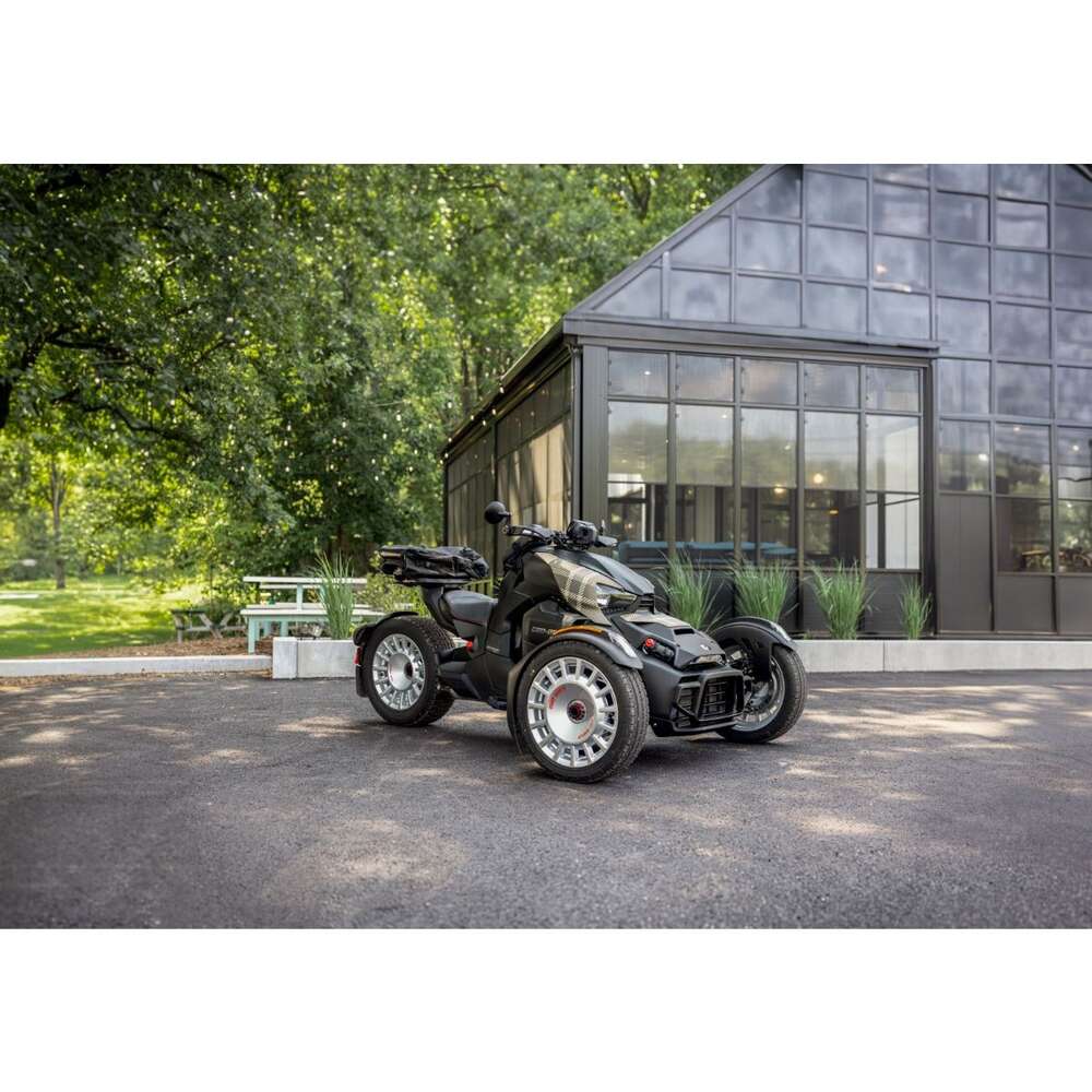 BRP Can-Am LinQ 10.6 US Gal/ 40 L Urban Bag