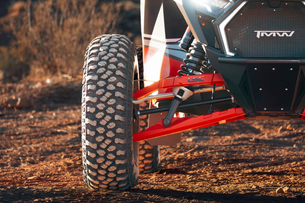 CSC '22+ Polaris RZR Pro R Front Control Arms Desert Series Kit