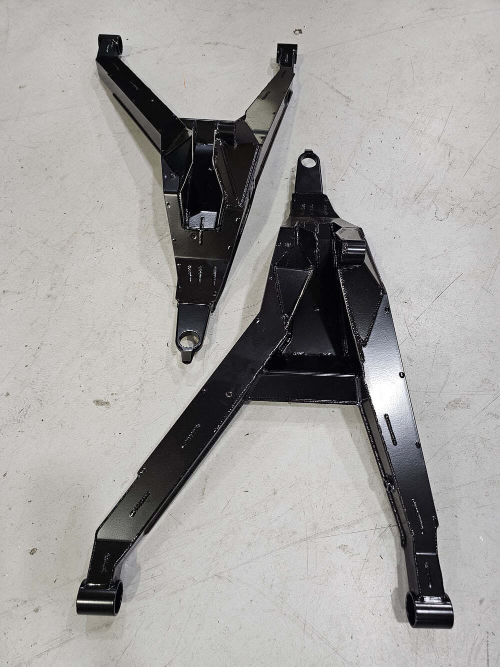 CT Race Worx Can-Am Maverick R Trail High Clearance Lower A Arms