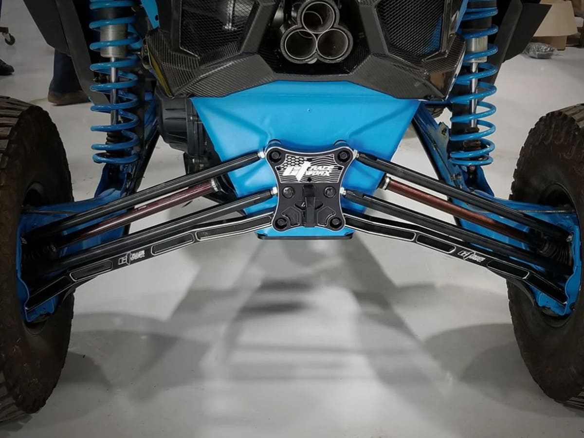 CT Race Worx Can-Am Maverick X3 72" High Clearance Billet Proof Lower Radius Rods