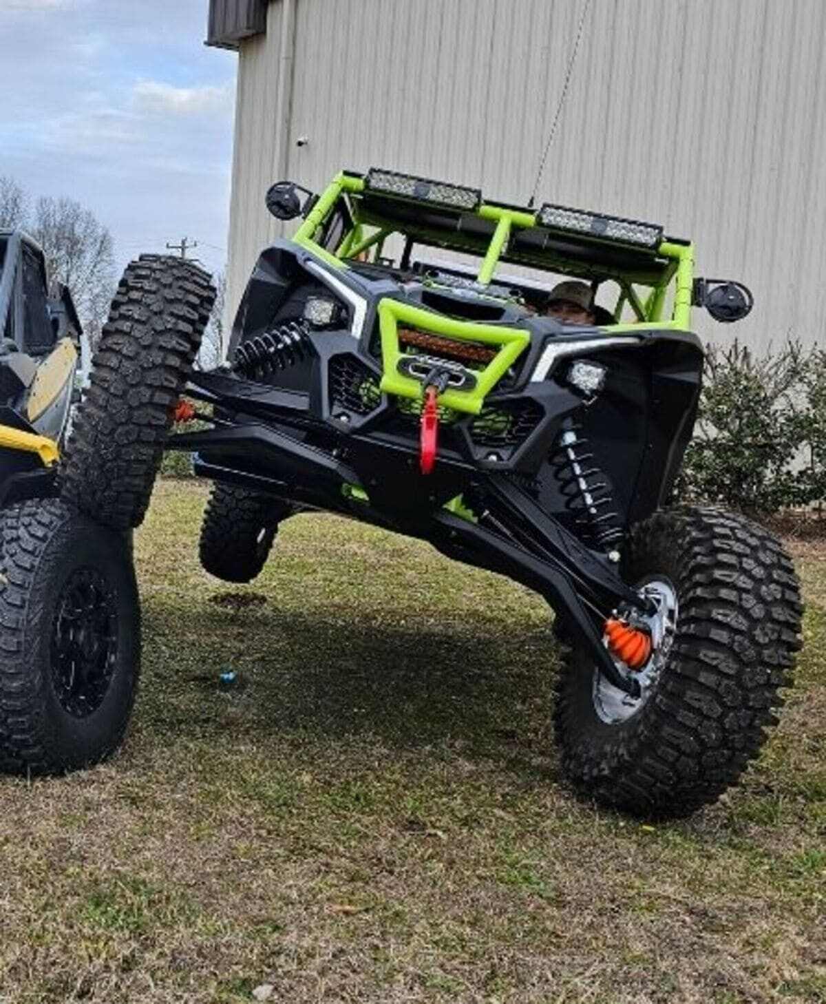 CT Race Worx Can-Am Maverick X3 72" Pro Rock Front Suspension
