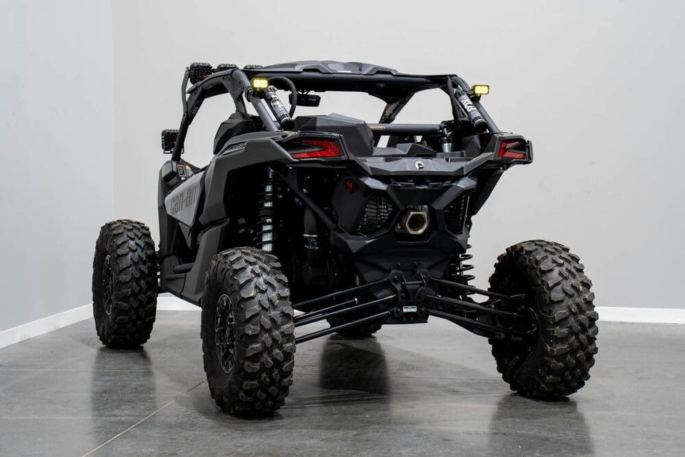 Diode Dynamics '17-'25 Can-Am Maverick X3 Stage Series Chase Light Kit