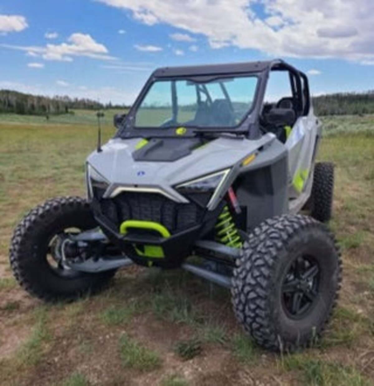 Dirt Warrior Accessories '22+ Polaris RZR Turbo R Front Windshield