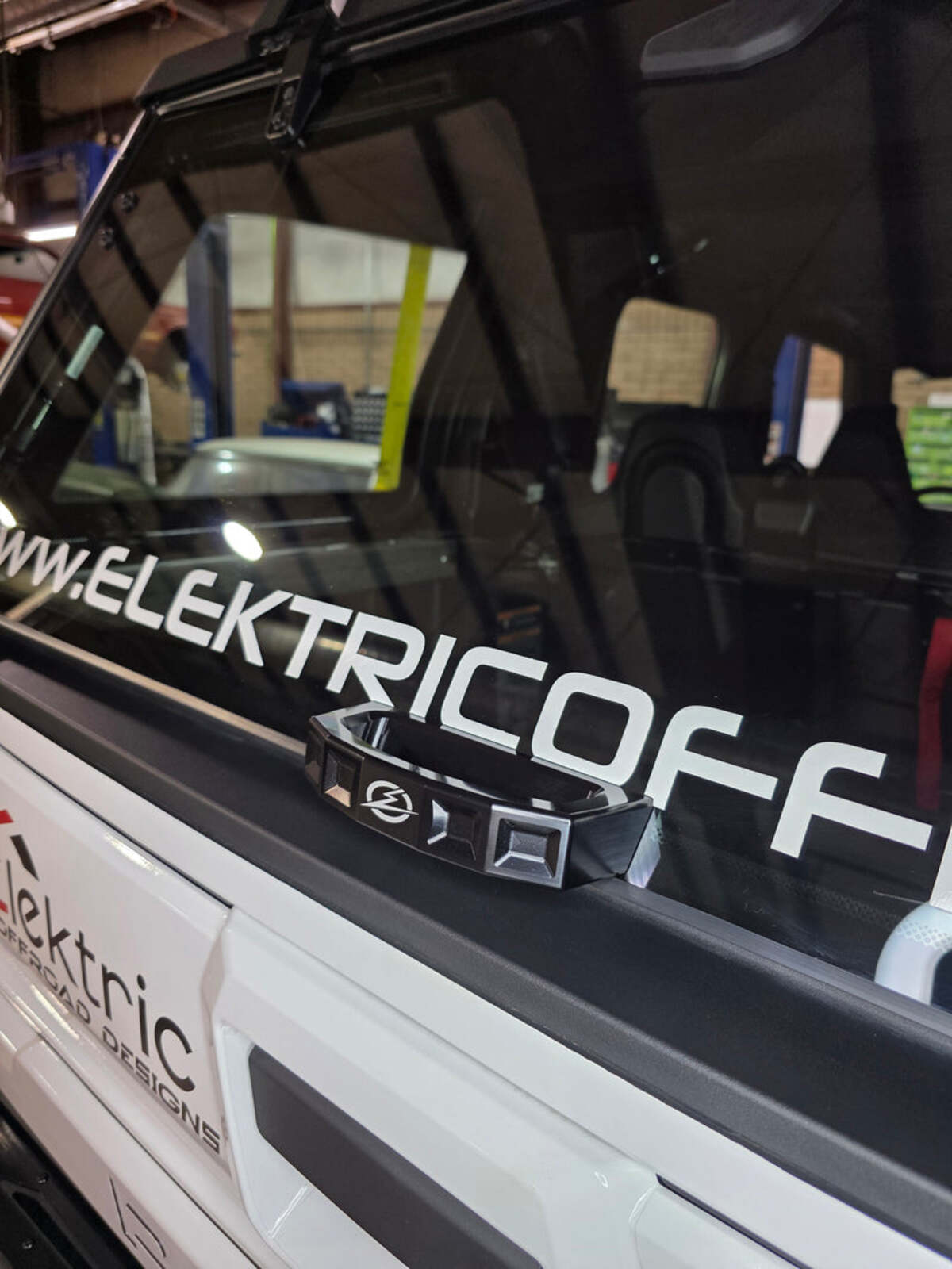 Elektric Offroad '24+ Polaris Xpedition Anodized Black Rear Glass Handle