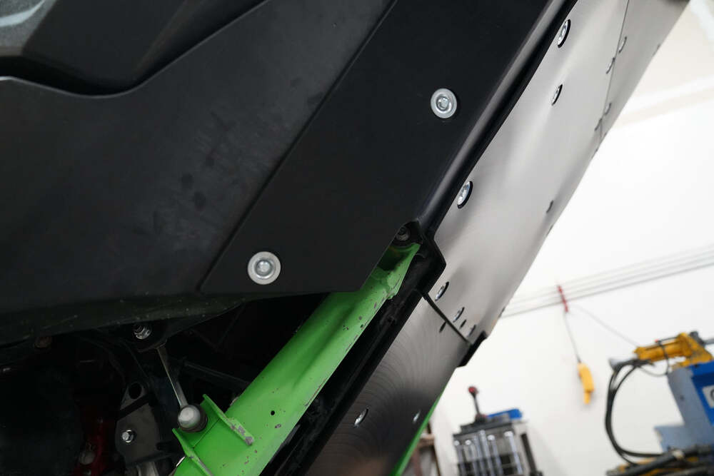 Factory UTV Kawasaki Teryx H2 UHMW Skid Plate & Rock Sliders
