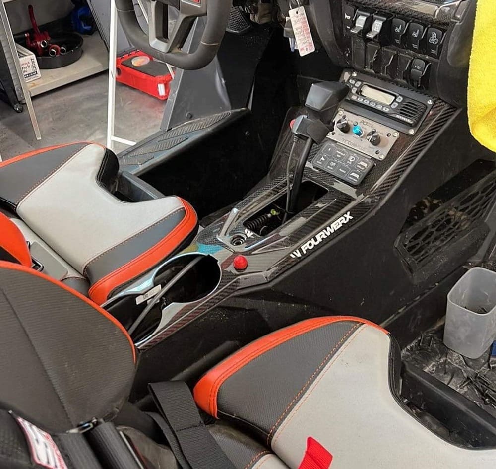 FourWerx '25+ Polaris RZR Pro XP / Pro S / Pro R Carbon Fiber Front Center Console