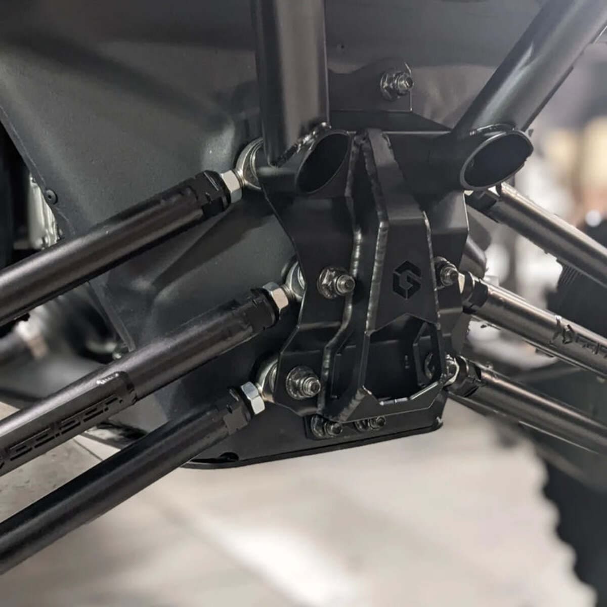 Geiser Performance '22+ Can-Am Maverick X3 Link Plate