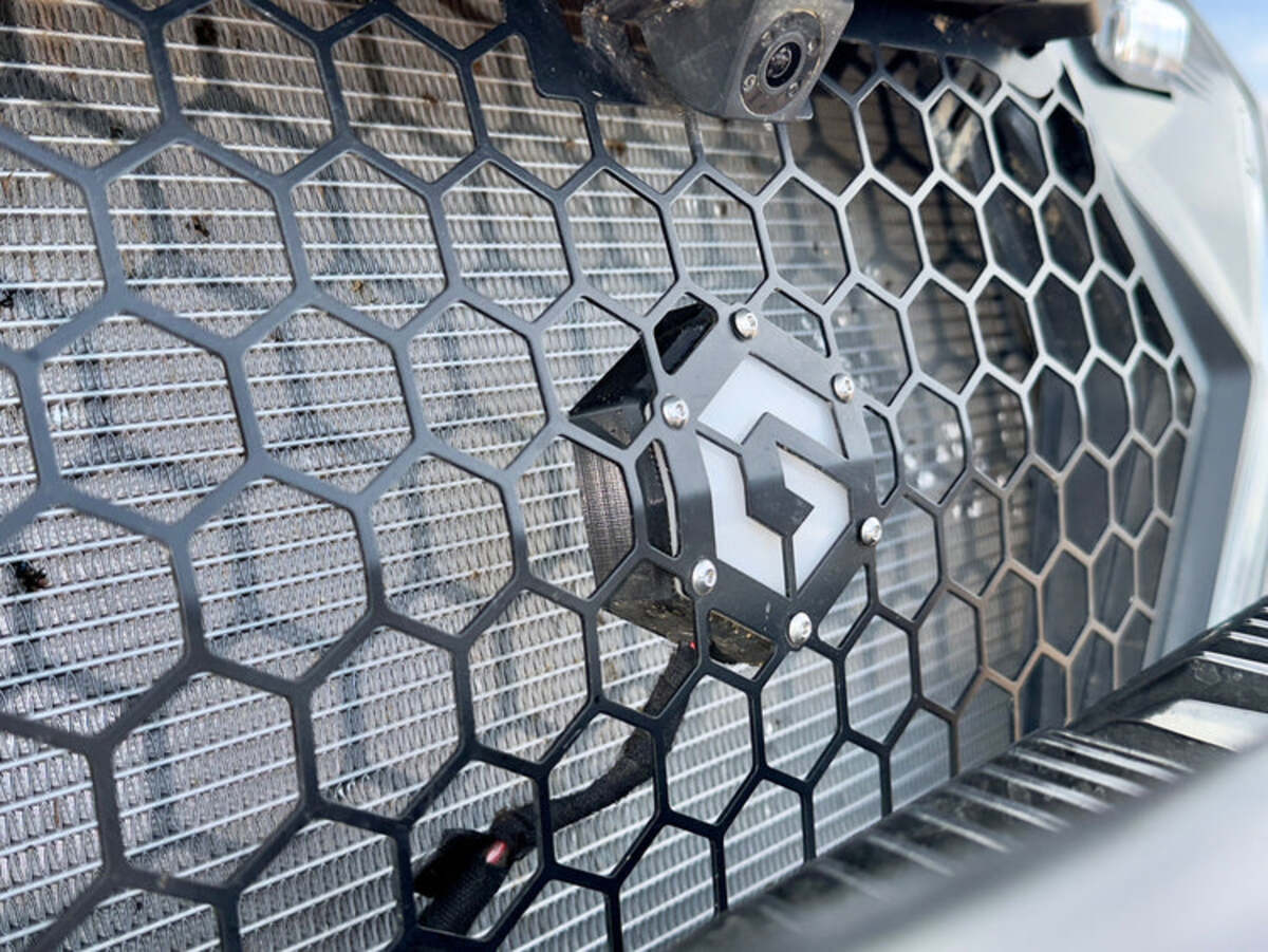 Geiser Performance Can-Am Maverick R Grille