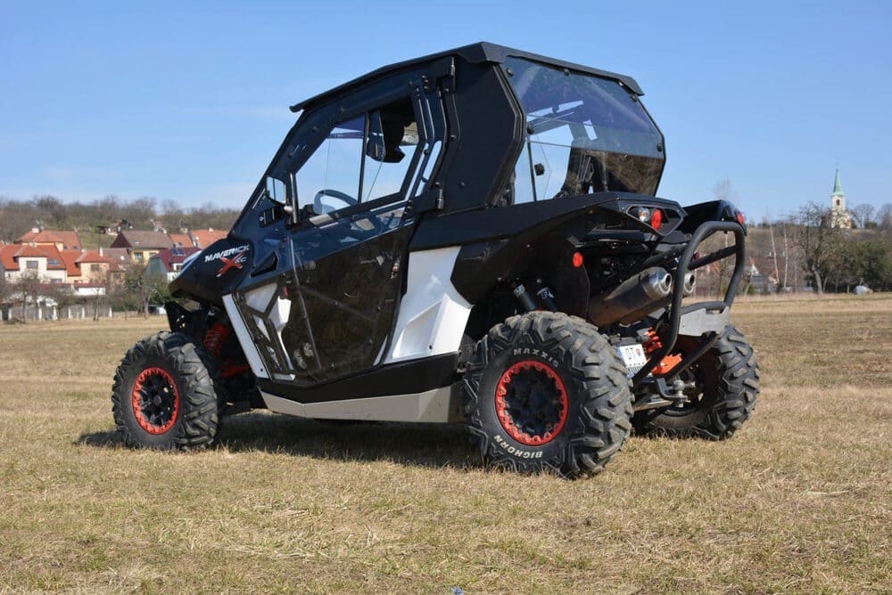 Hard Cabs Can-Am Maverick 1000X DS Cab Kit