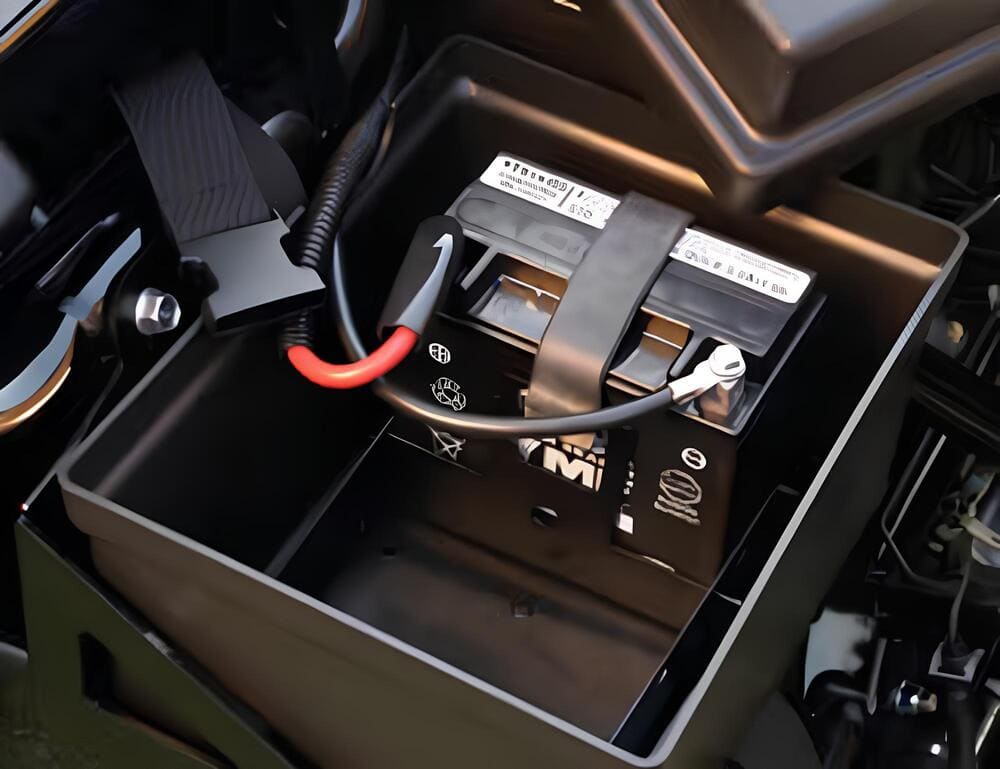Honda '10-'13 Honda Big Red Auxiliary Battery Box