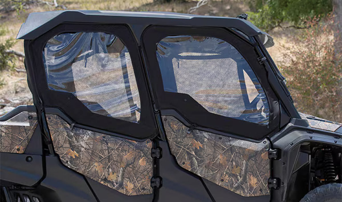Honda '25 Pioneer 1000-6 Deluxe Crew Black Fabric Rear Doors