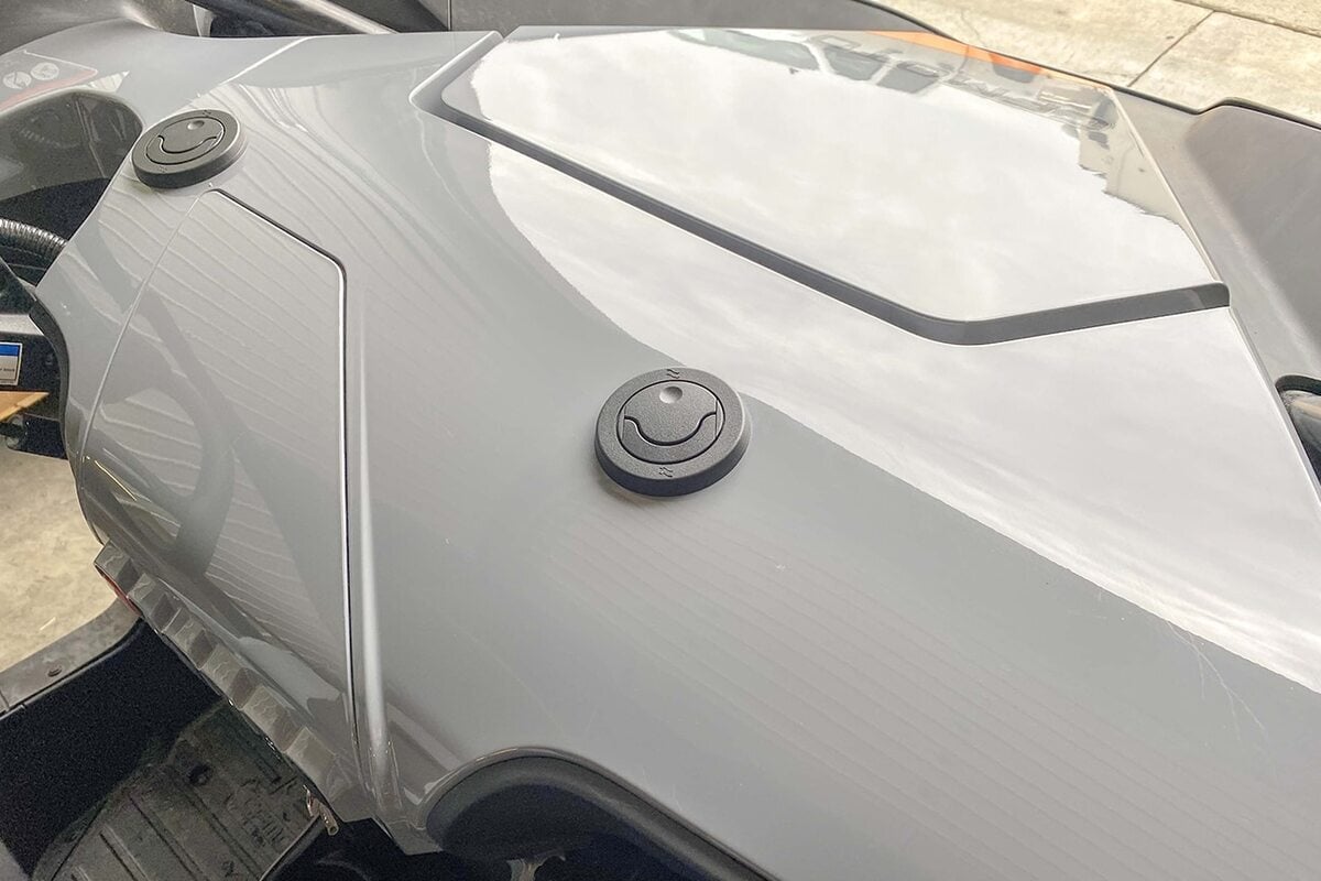 Inferno '20+ CF Moto Z-Force 950 H.O. Cab Heater with Defrost