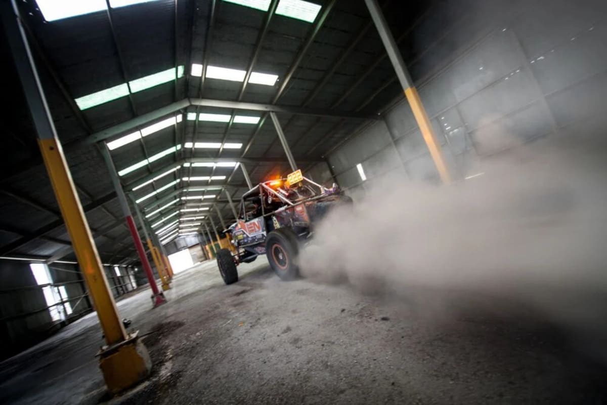 KC HiLiTES 28" Multi Function Rear Facing Chase LED Light Bar