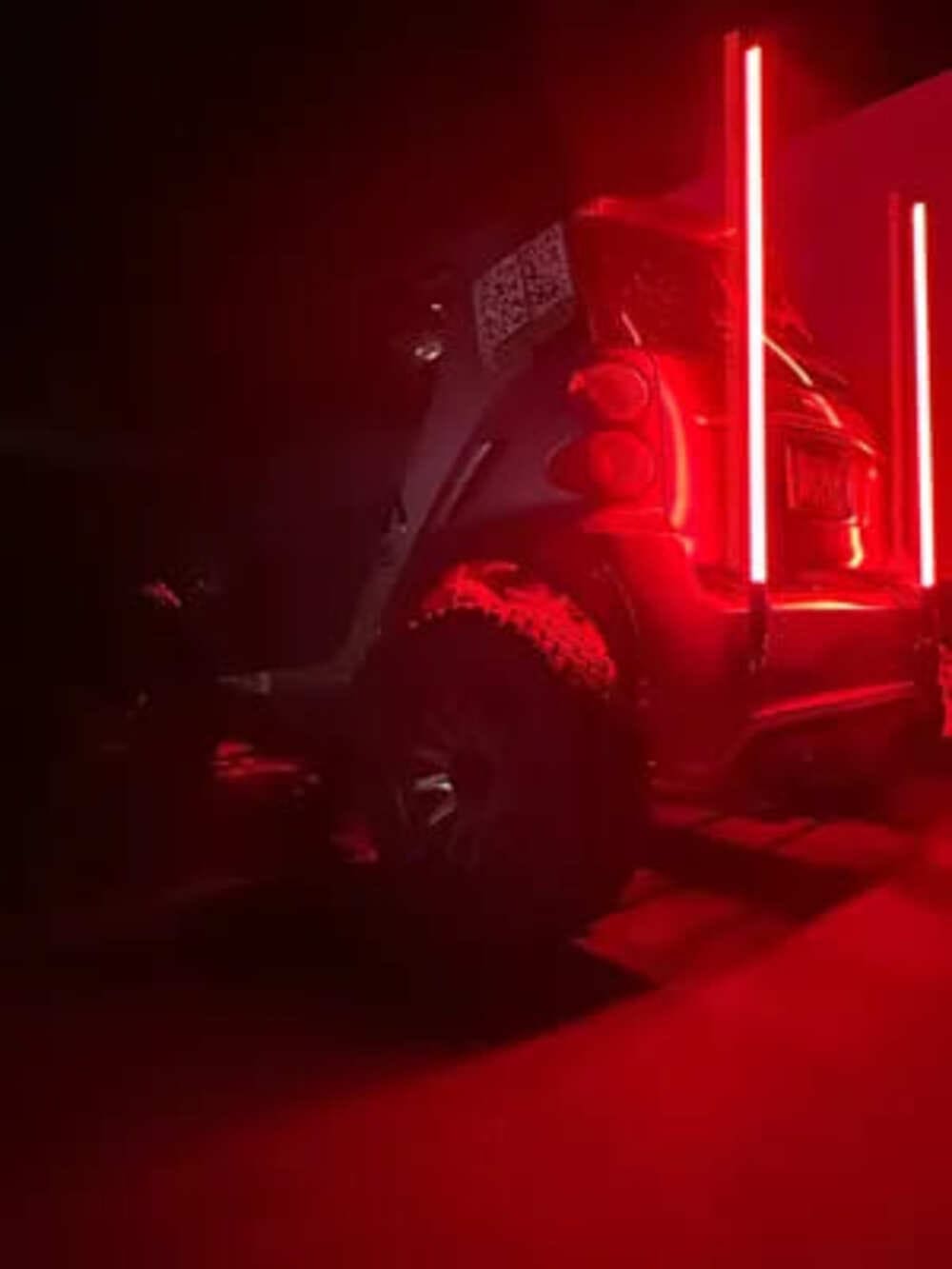 M Whips Single Color X Series Whips