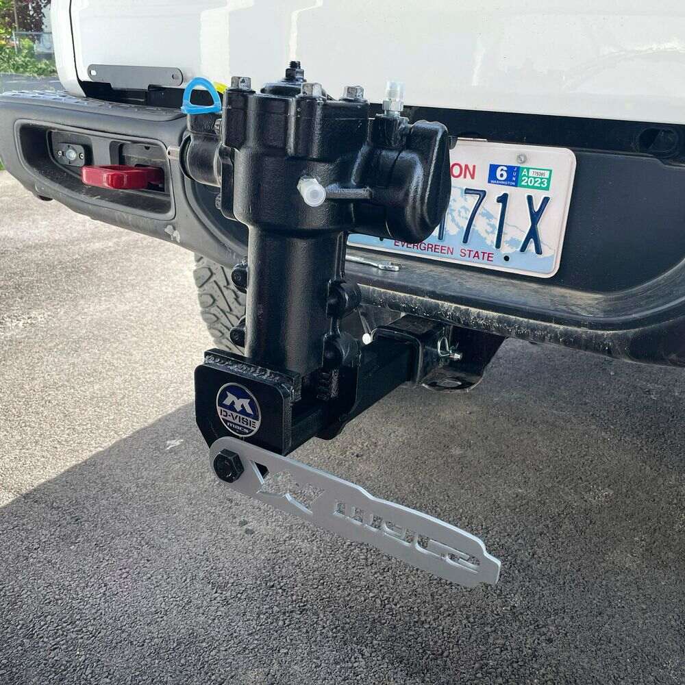 Mac's Tie Downs D-Vise With Hitch Pin And Clip