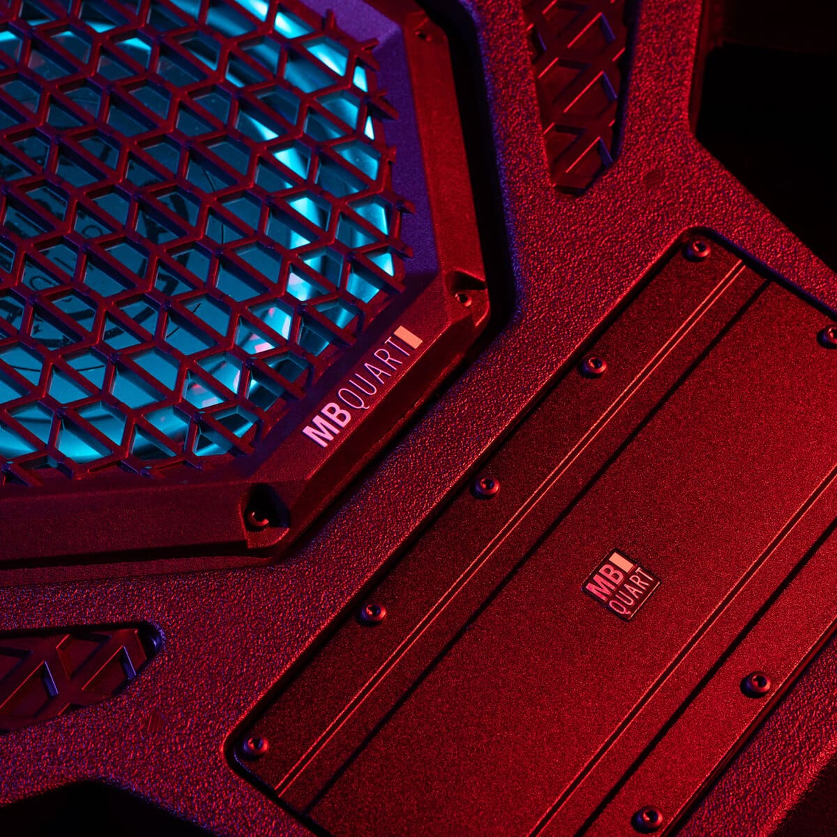 MB Quart Polaris Ranger RG4-S14R 1000 Watt 14 Speaker Audio Roof with 7 Inch LED Source Unit 45 Inch Light Bar