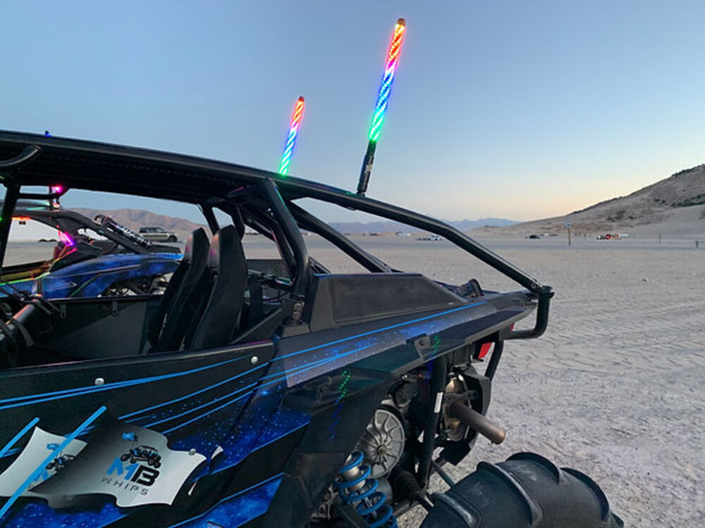 MB Whips Flash Whip - Pair