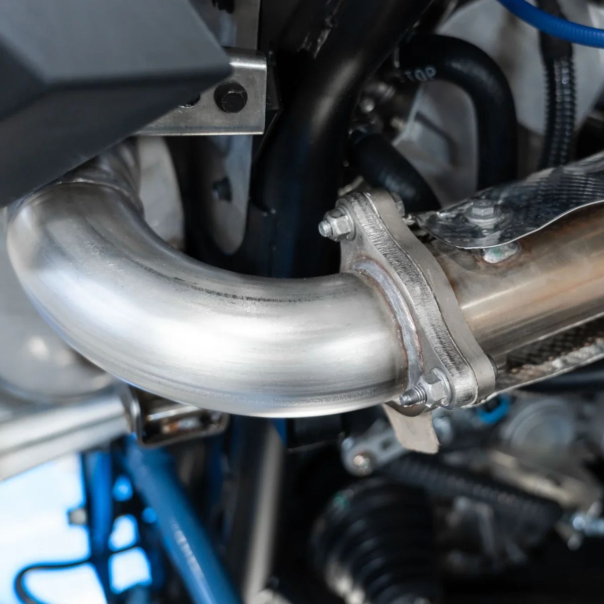 MBRP '20-'26 Polaris RZR Turbo R/Pro XP/S Active Performance Series Chambered Core Slip-On Exhaust
