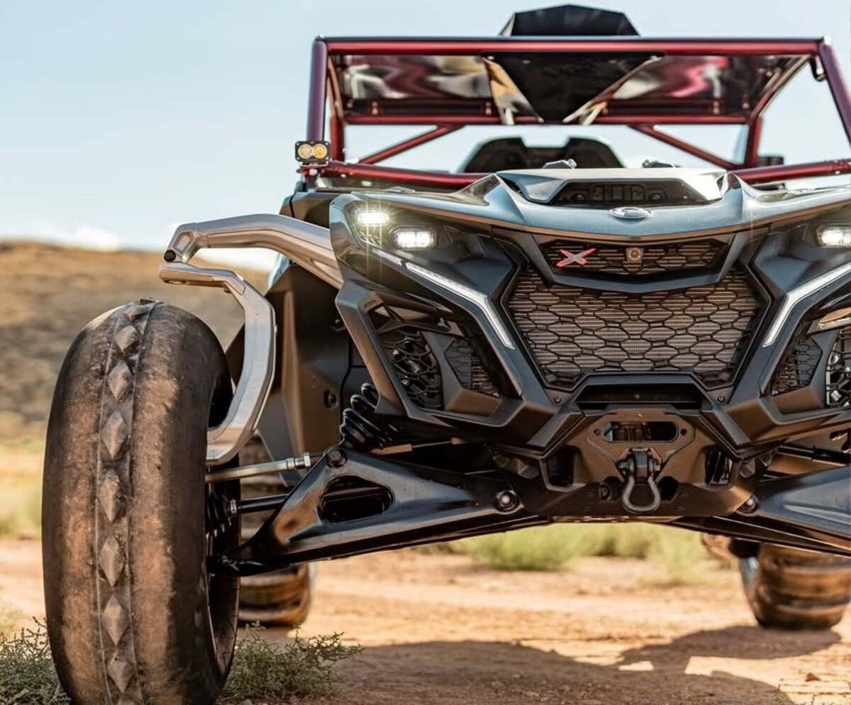 MetalFX Delta 6R UTV Beadlock Wheel Kit - Gunmetal Contrasta Cut