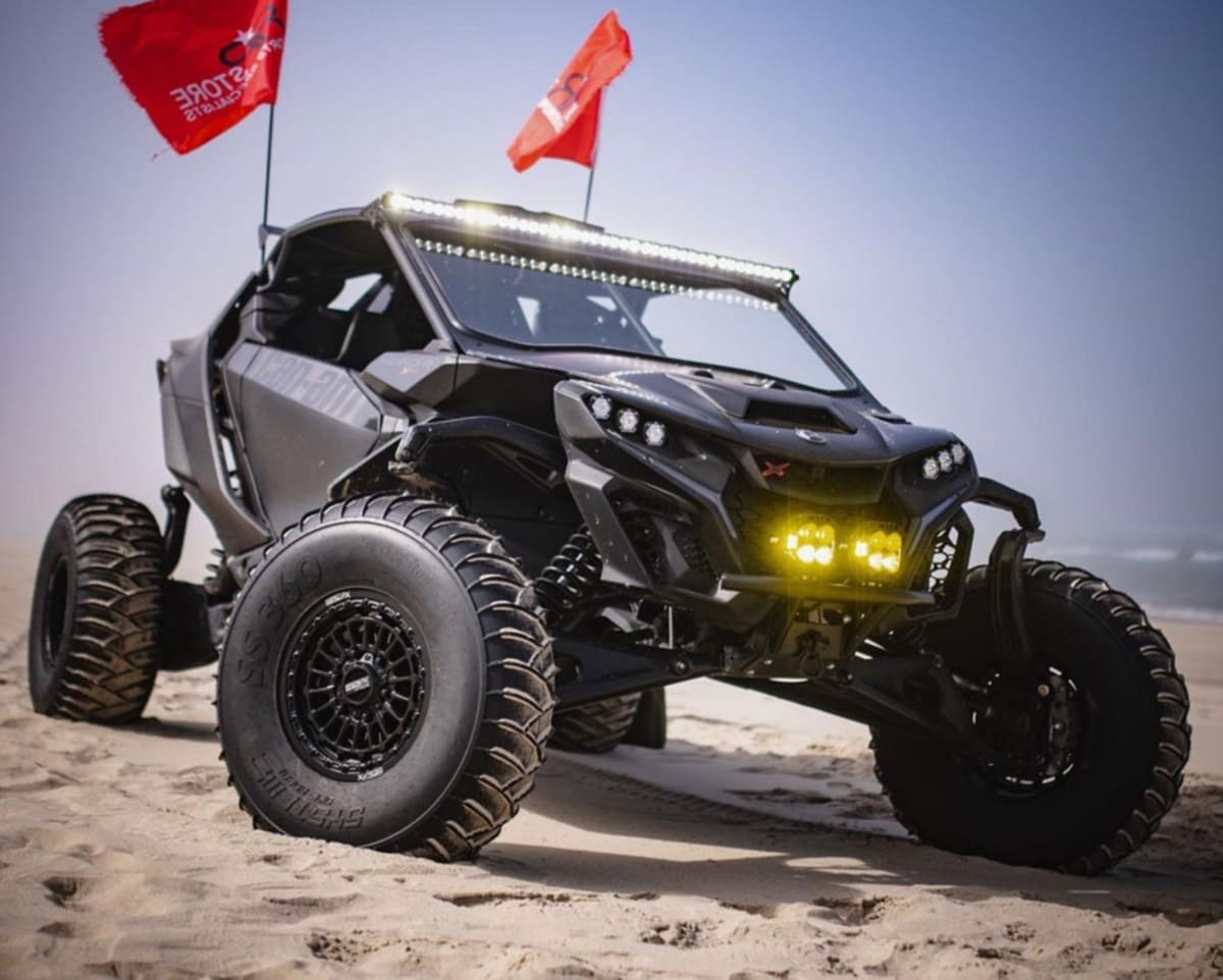 MetalFX Delta 6R UTV Beadlock Wheel Kit - Satin Black