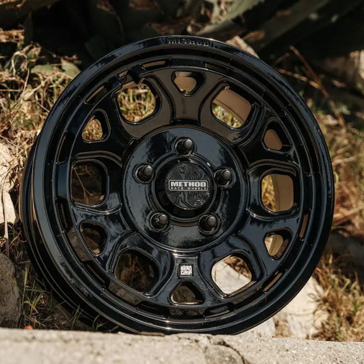 Method 416 UTV Bead Grip Wheel - Gloss Black
