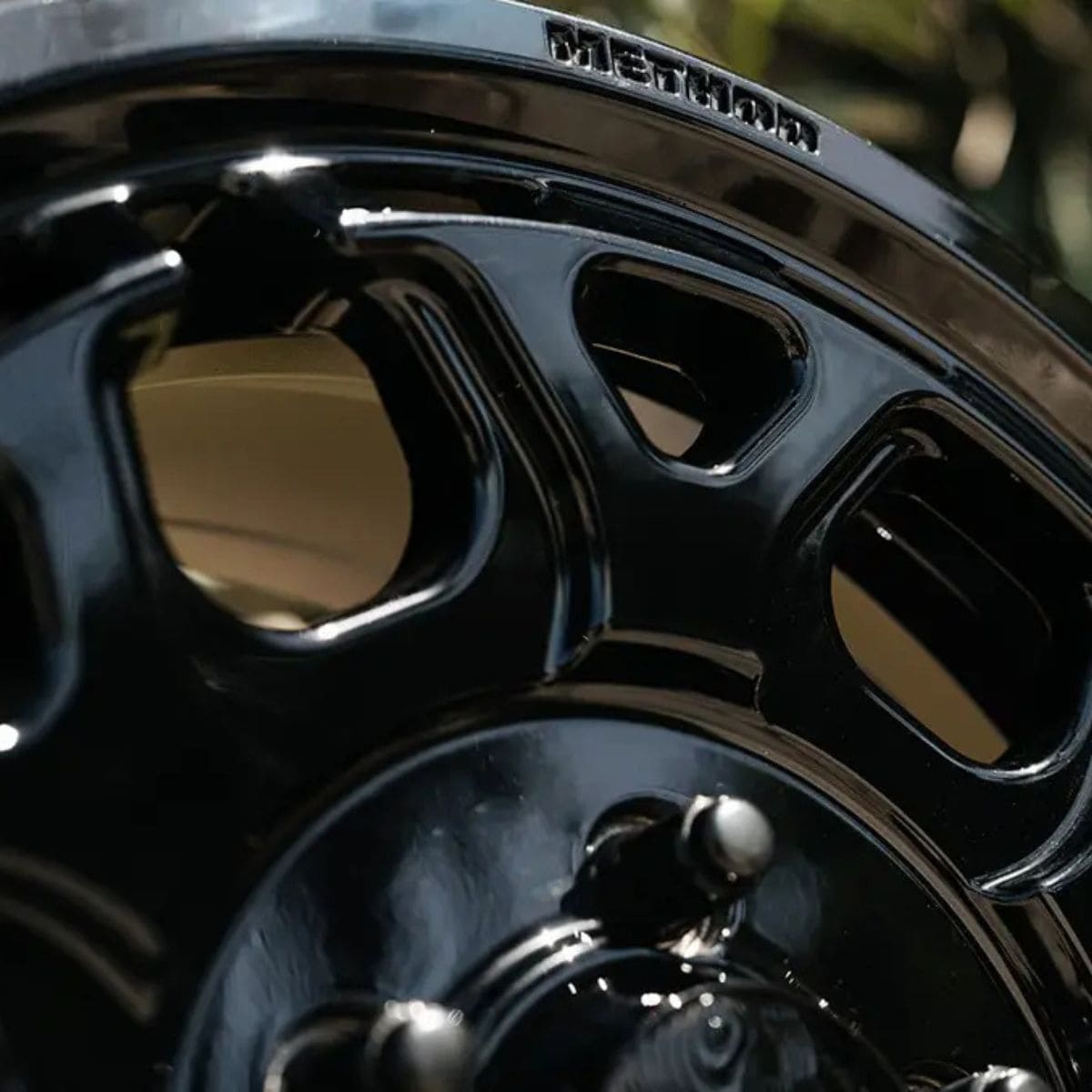 Method 416 UTV Bead Grip Wheel - Gloss Black