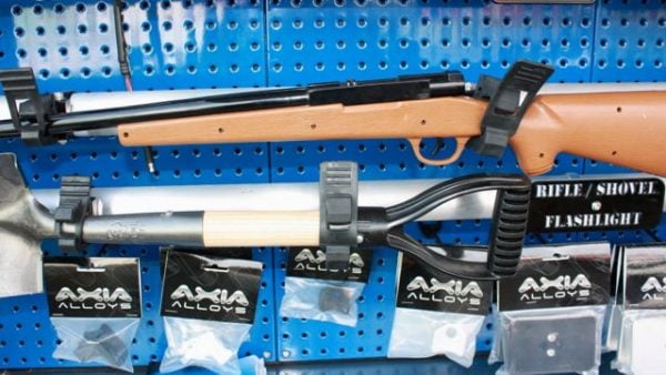 Axia Alloys Small All Purpose Mount - 5/8"- 1 3/8"