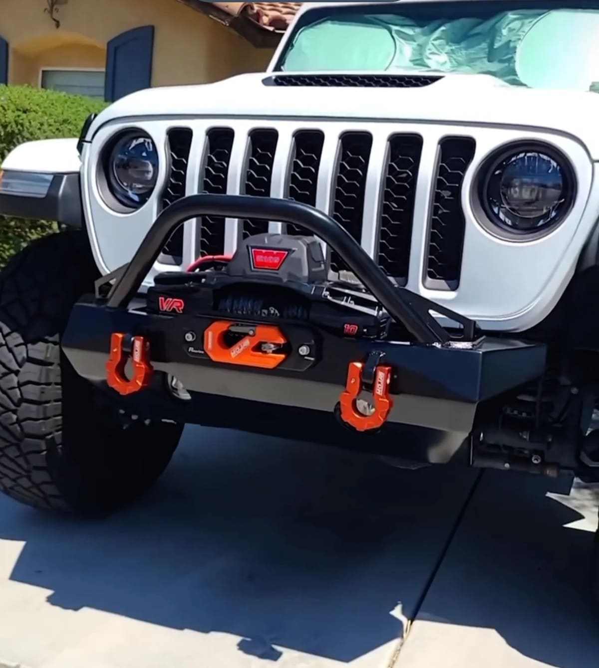 Mojab Off-Road Aluminum Recessed Winch Shackle with Closed Latch & Fairlead Kit