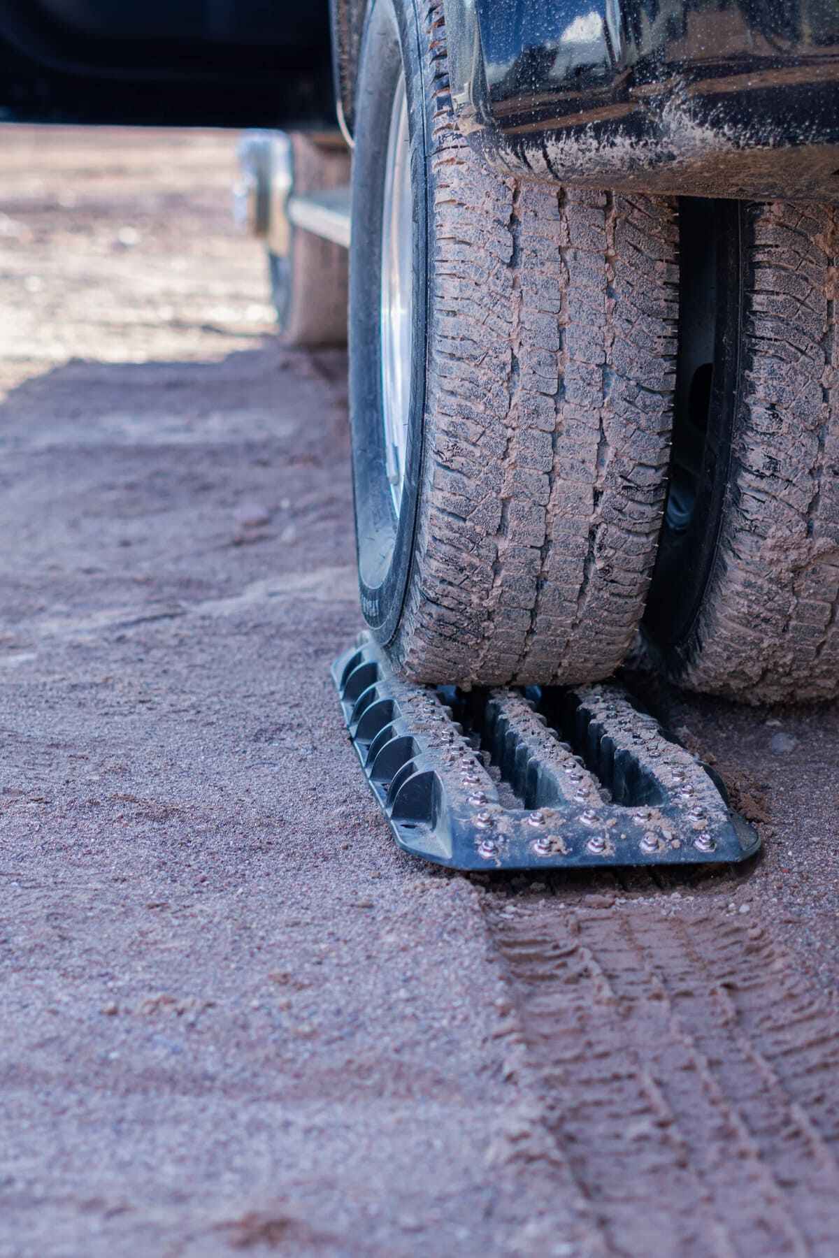 Mojab Off-Road Ultimate Traction Recovery Board with Steel Plugs & Storage Bag