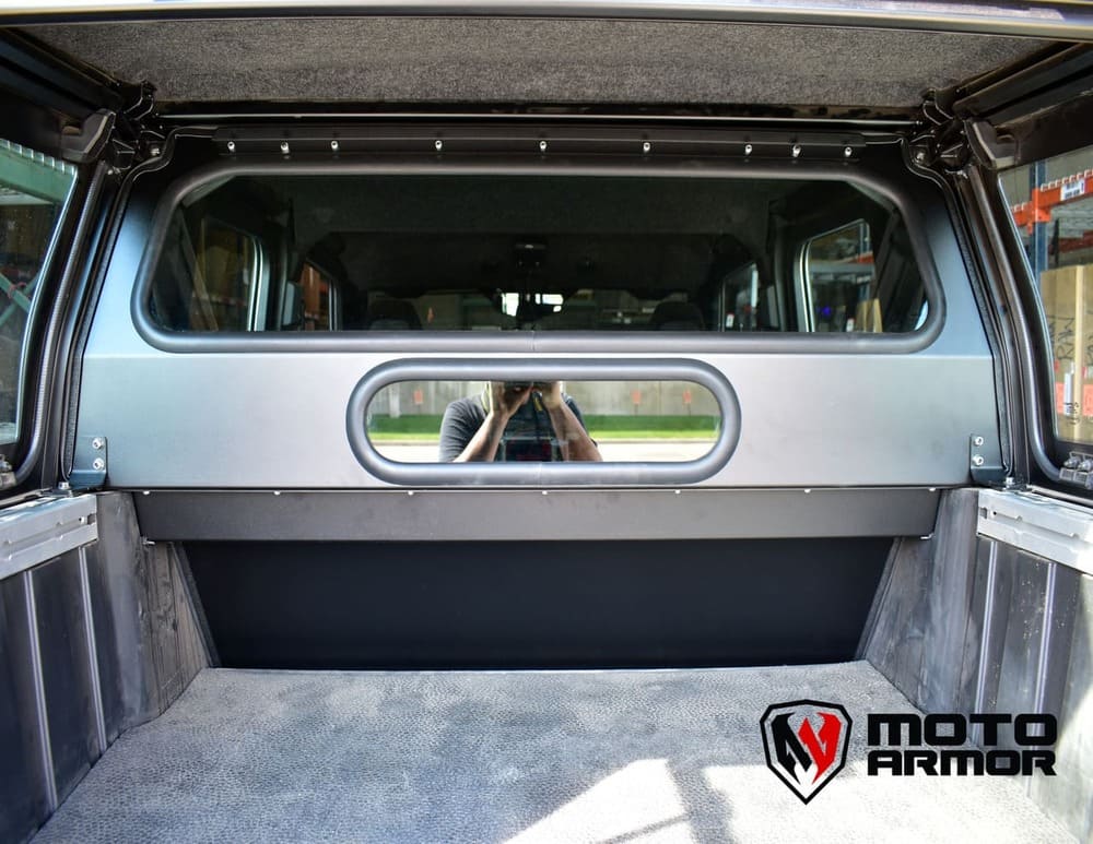 Moto Armor '24+ Polaris Xpedition Mid Glass Window Panel