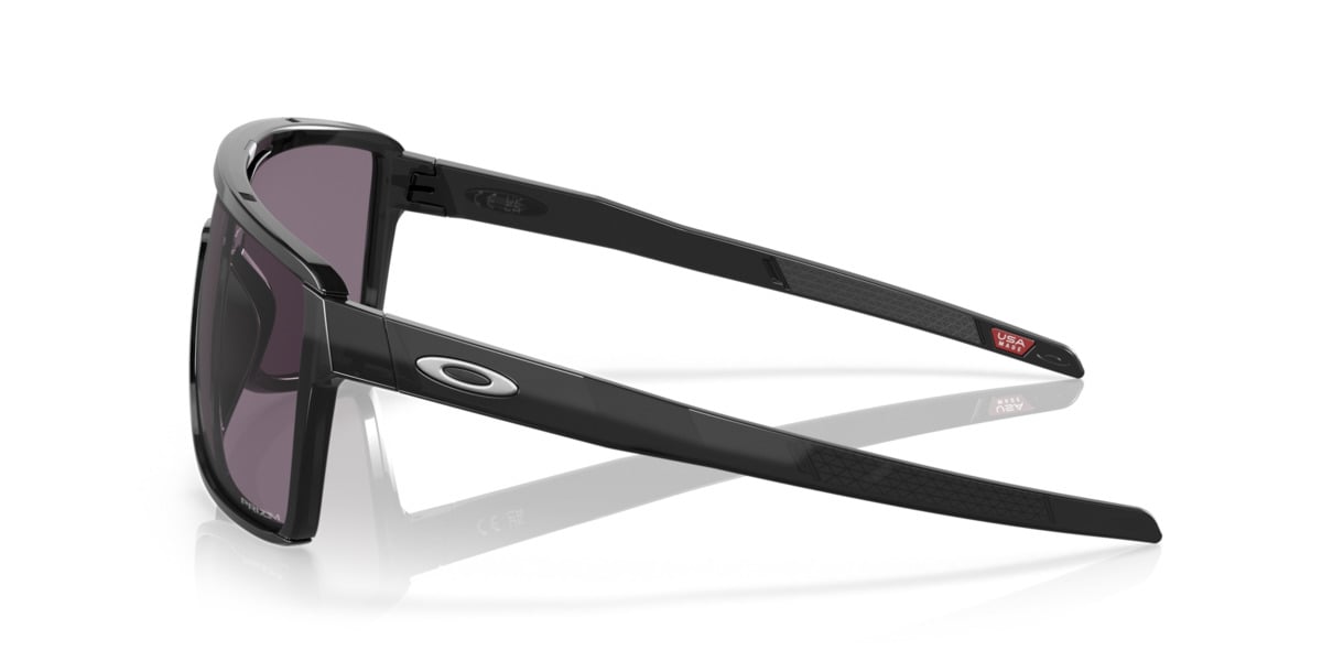 Oakley Castel