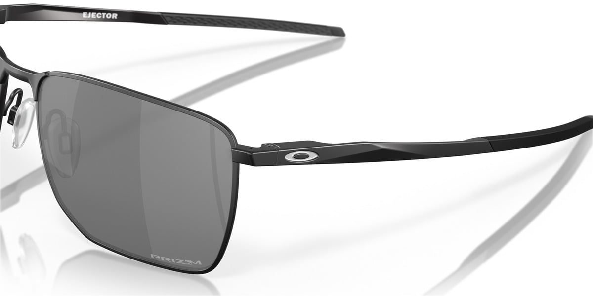 Oakley Ejector