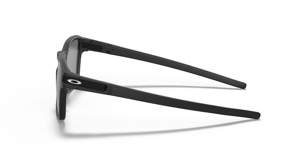 Oakley Latch Square