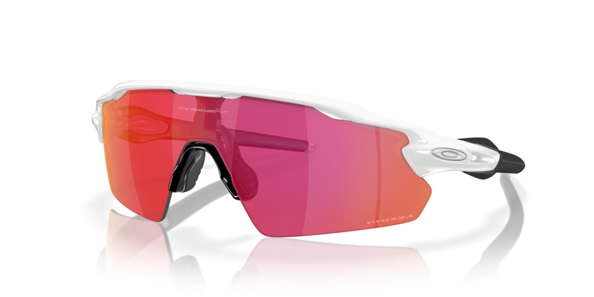 Oakley Radar EV Pitch